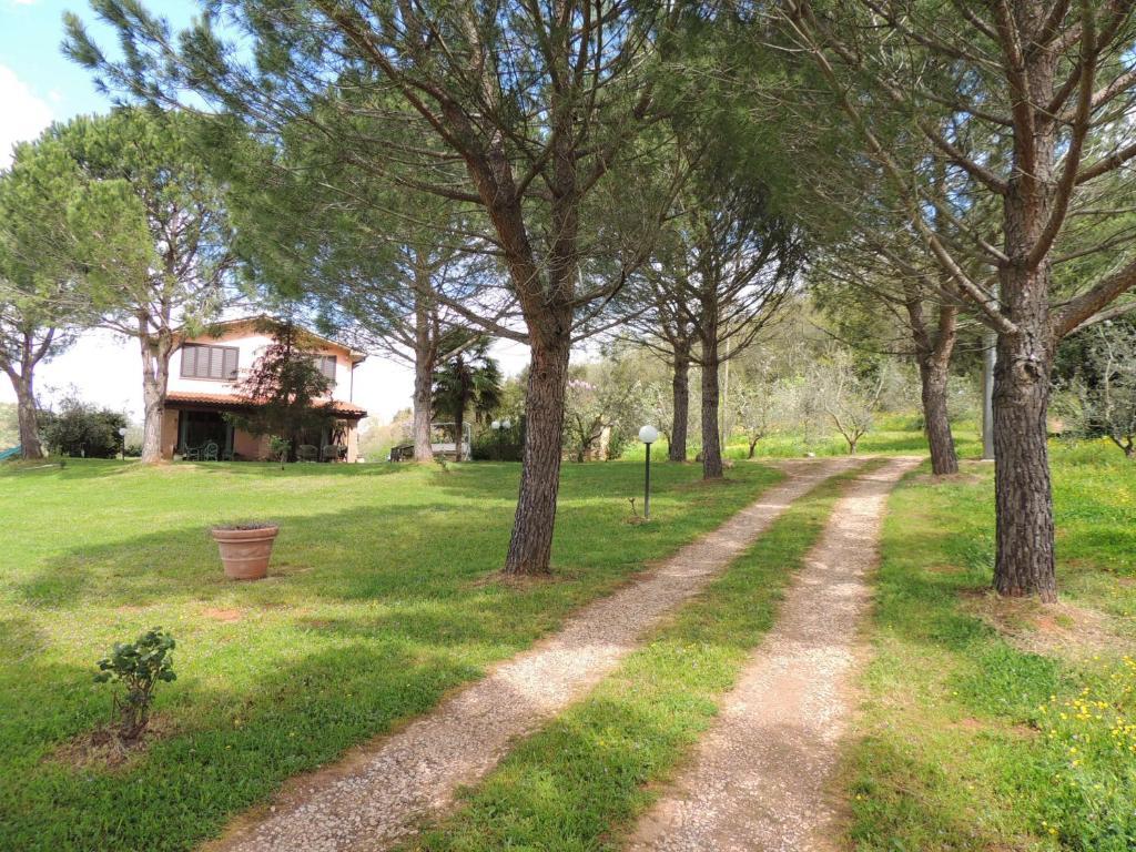 Agriturismo Podere Borgognano Massa Marittima Exterior photo